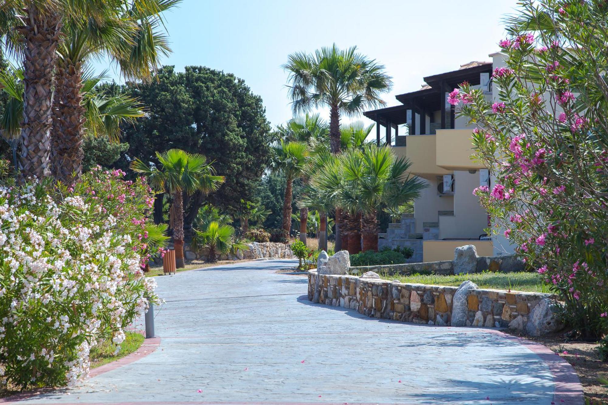 Achilleas Beach Hotel Adults Only Мастихари Экстерьер фото